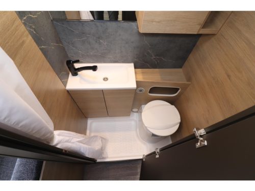 Weinsberg CaraOne 420 QD Modell 2026 Querbett 887 Foto: 12