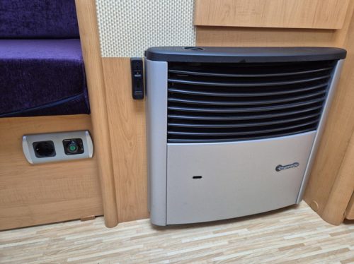 Eriba - Hymer 532 Single - single beds or XXL bed & awning photo: 10
