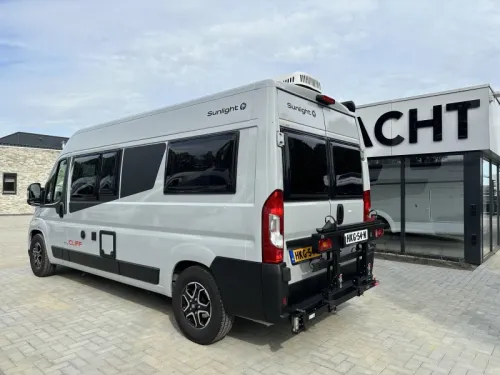 Sunlight Cliff 602 Adventure Edition 602 single beds, roof air conditioning photo: 2