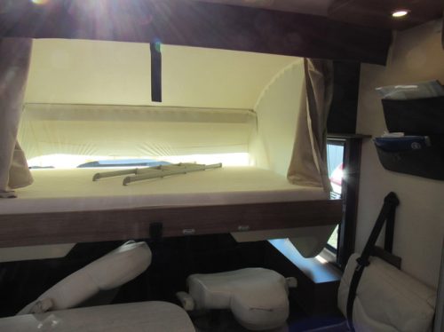 Itineo MB700 Fiat A-class French bed and Pop-top roof year of manufacture2016 photo: 18