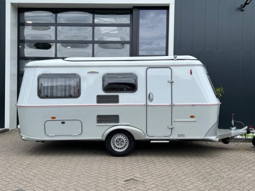 Eriba Touring 550 excellent condition, awning photo: 3