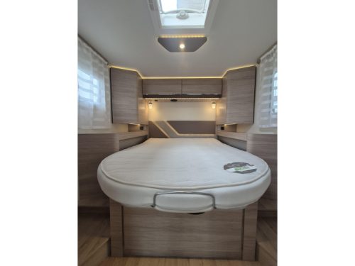 Rapido 8086 DF 160 HP Ultimate Automatic  photo: 15