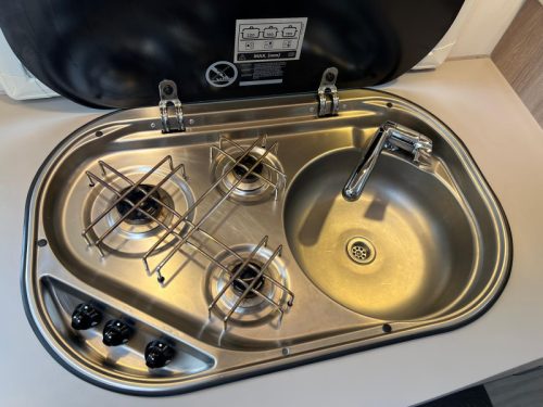 Laika Compact 9 Automatik, Klimaanlage, Einzelbett Foto: 14