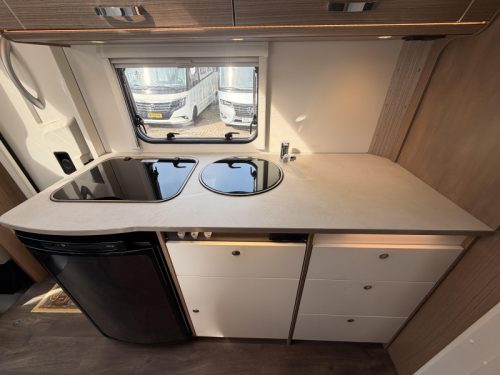 Carado T 337 Lengtebedden Fiat TV  foto: 10