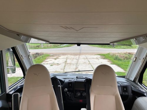 Mobilvetta K-SILVER I-59 Euro 6 Queensbed + Pop-top roof, Air conditioning, TV, Bike rack photo: 17