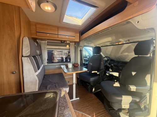 P&ouml;ssl 2 Win Euro 5 150 CV Camper van en estado nuevo, cama transversal, portabicicletas abatible, toldo, aire acondicionado, control de crucero, Bearlock foto: 15