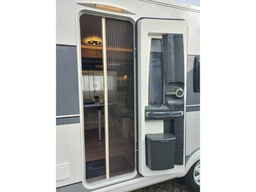 Hobby De Luxe Edition 440 SF Vorzelt Unico-Mover-etc Foto: 4
