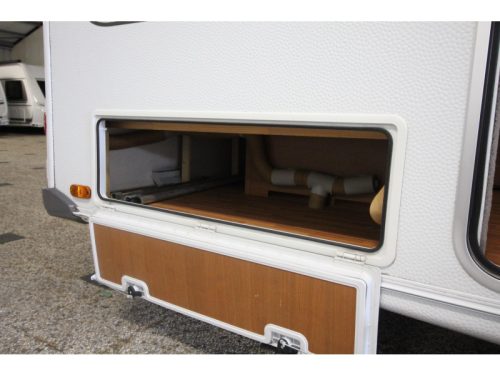 Knaus Sudwind Exclusive 500 FU Thule 6300, VT Isabella Foto: 22