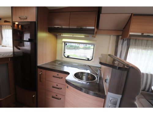 Knaus Sky Wave 700 MEG 4-Berths/Single beds photo: 15