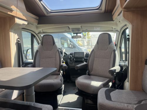 Knaus Sky TI 650 MEG Platinum Selection - Roof air conditioning - Solar panel photo: 2