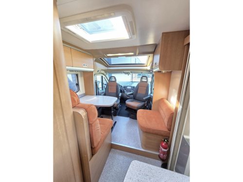 Knaus Weinsberg 650 MG Silverline 160hp Offgrid  photo: 9