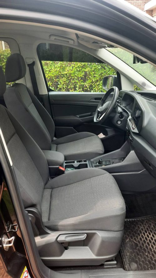 VOLKSWAGEN Caddy California Foto: 3
