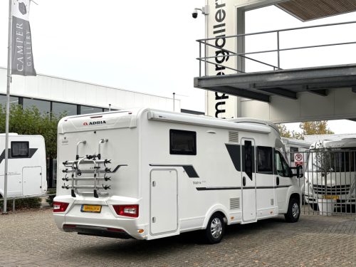 Adria Matrix 670DL ENKELEBEDDEN HEFBED FACE TO FACE 48.770KM foto: 21