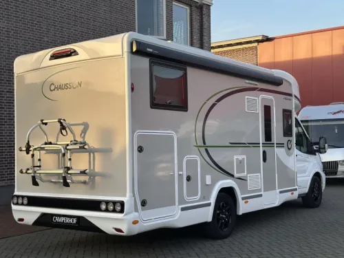 Chausson Titanium Ultimate 777 GA Lithium battery, Inverter photo: 2