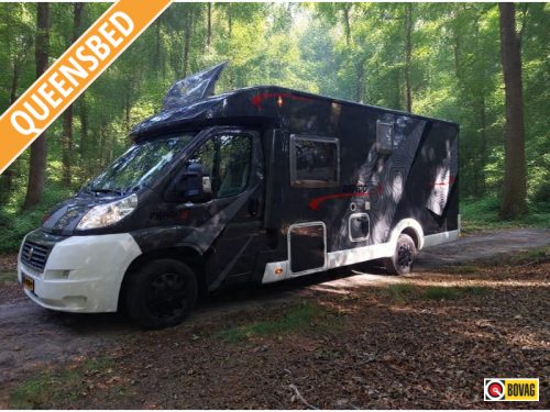 Rapido Le Randonneur 690 F LE with 3x solar and maxxfan!