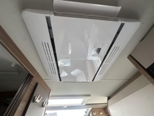 Knaus Van TI 640 MEG Pack Lumi&egrave;re&Assistance|177cv photo : 11