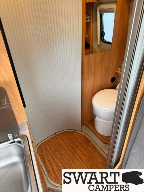 P&ouml;ssl 2Win Plus, Transverse bed 163 hp photo: 14