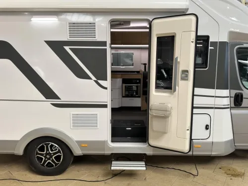 Adria Coral Plus 670 DL Automatik | Ex-Vermietung Foto: 7