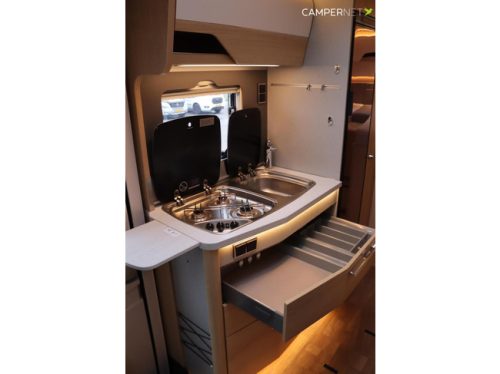 Hymer BMC-T 580 177hp Automatic | 1st Owner | Inverter | Single Beds | 2nd Leisure Battery | Solar Panels | Hymer SLC Chassis | photo: 11