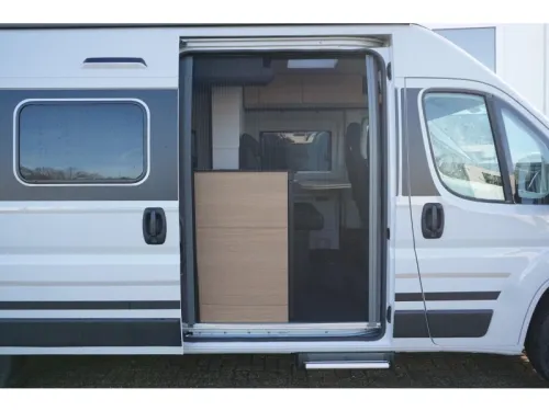 Adria Twin 600 SLB Spring Edition, Automatic photo: 3
