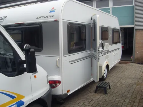 Knaus Sudwind Exclusive 500 EU neuer Vorzelt und Rangierhilfe Foto: 1