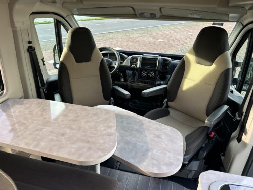 Forster V 636 EB Automaat 160 PK | Hubdach Foto: 8