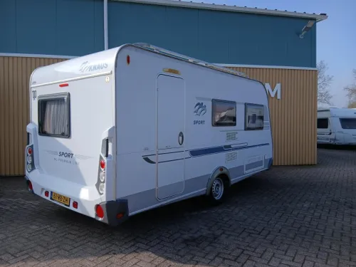 Knaus Sport 420 QD photo: 2
