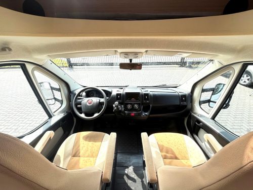 B&uuml;rstner Ixeo Time IT 590 Drop-down bed/2014/Euro-5/5.90M! photo: 13