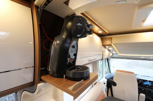 Carthago C-Tourer i 148 LE photo: 9