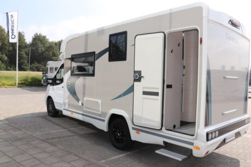 Nahezu neuer Exklusive Line 660 Chausson AUTOMATIK Doppelt&uuml;r Artic Pack (70 Foto: 6