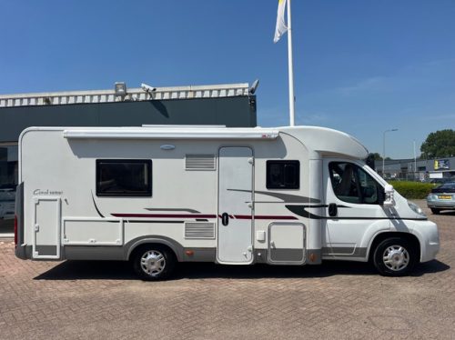 Adria Coral S 670slt Single Beds E&amp;P Level System photo: 12