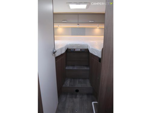Carado I447 140hp Automatic | Single beds 215cm! | Pop-top roof | Pro + package | Fiat 10'' multimedia system | Oven | Reversing camera | N photo: 16
