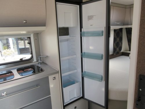 Dethleffs Generation 465 FR EINZIGARTIGES MODELL, FESTE MARKISE  Foto: 17