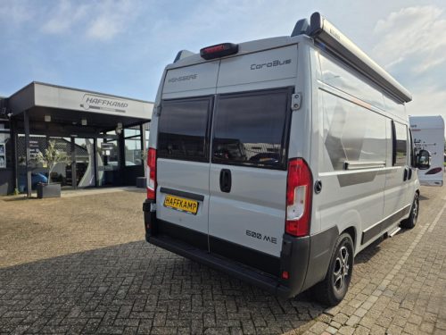 Weinsberg CaraBus 600 ME enkele bedden 4 persoons  foto: 1