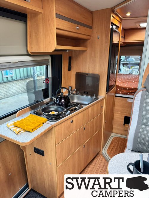 P&ouml;ssl 2Win Plus, Transverse bed 163 hp photo: 11