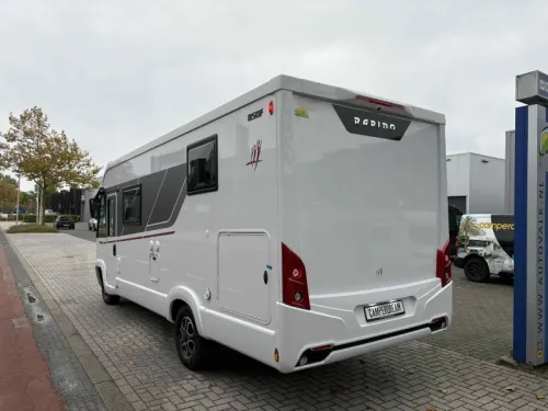 Rapido 850 F Queensbed + ohne Hubdach Foto: 2