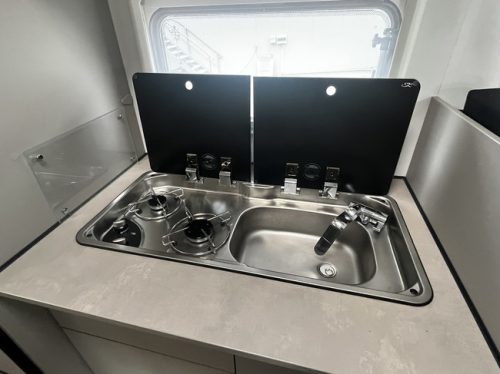 LMC Tracer A 690 Automaat Teilintegriert | Tempomat | Markise | R&uuml;ckfahrkamera | Dusche | Toilette |4 Schlafpl&auml;tze | Foto: 12