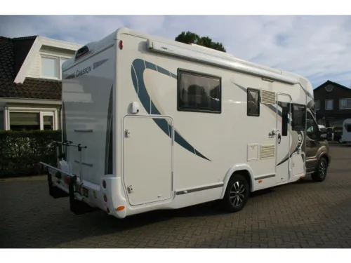 Chausson Flash 718 XLB Queensbed, Hubdach, Klimaanlage. Foto: 2