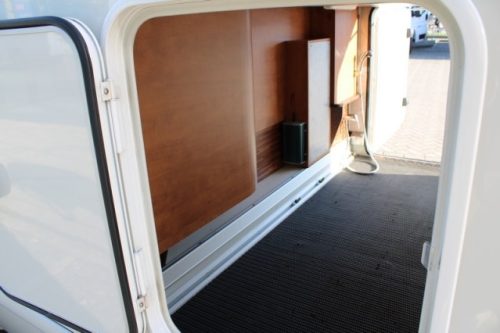 Carthago Chic C Line I 5.0 1. Besitzer Fiat 3.0 Liter 160 PS 4250 kg Chassis Einzelbetten 5 Sitzpl&auml;tze (122 Foto: 8
