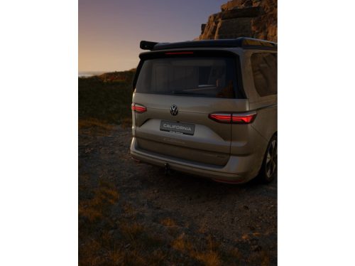 Volkswagen California Ocean 1.5 eHybrid 180 kW / 245 HP DSG 4Motion Facelift expected November photo: 7