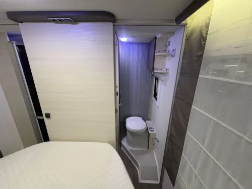 Chausson Welcome 728 EB Queensbed / cama basculante foto: 11