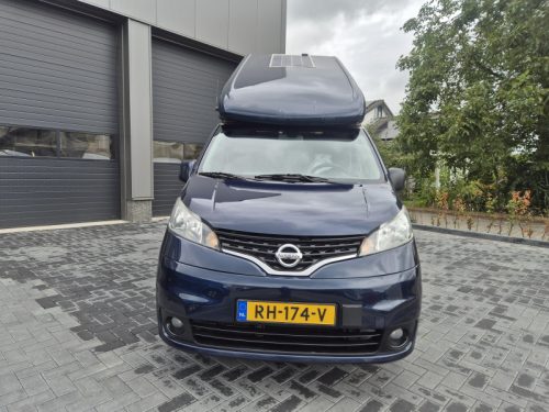 Nissan NV200 avec toit relevable photo : 3