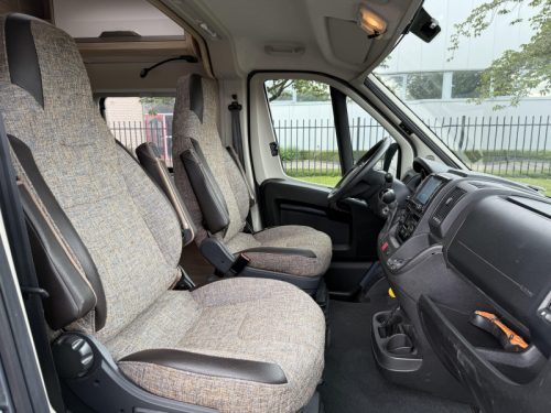 Knaus Boxstar 540 2020 51,000KM AUT 140HP photo: 8