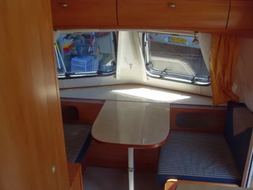 Eriba Triton 430 GT Touring with Mover photo: 3