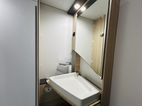 Sun Living, Adria A 75DP 6 Schlafpl&auml;tze, gepflegter Zustand 2023 Foto: 15