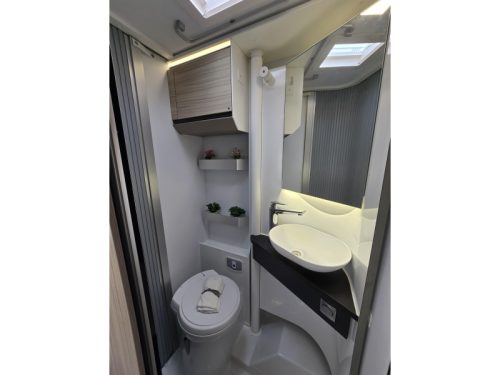 Adria Compact DL 60 Years Selection Automatic New Model  photo: 13