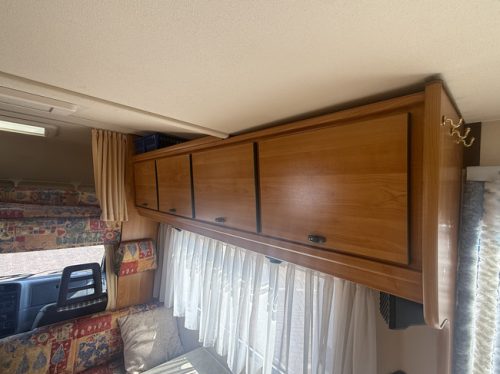 Hymer swing 2.5 in very neat condition overhead bed sofa bed awning bike rack cruise ctr timing belt replaced at 156 dkm 8-24 MOT until 05-06-27 photo: 14