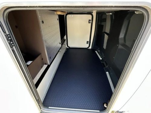 B&uuml;rstner Signature SFT 7.0 - WOHNMOBIL DES JAHRES!  Foto: 7