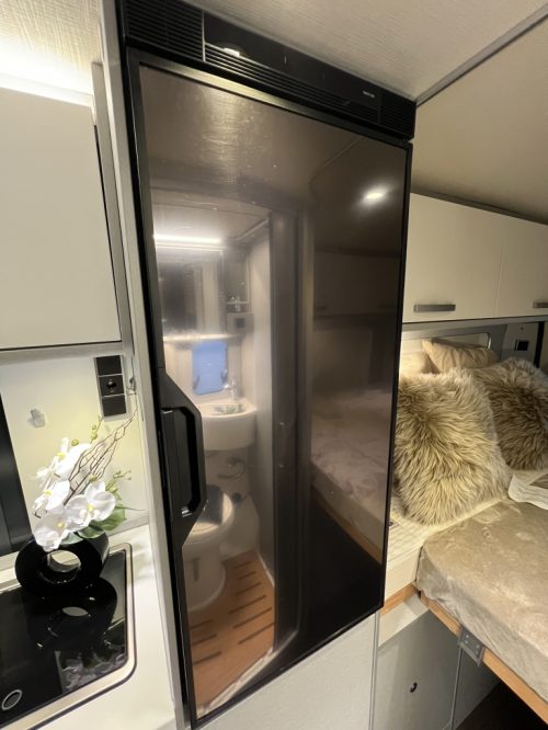 Hymer Free 600 Transverse bed+Pop-top roof 9T AUTOMATIC CARPLAY TOW HITCH photo: 8