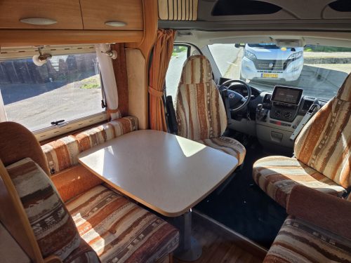 Chausson Welcome 85 Fiat 130 PS 2008 NL Auto Foto: 12